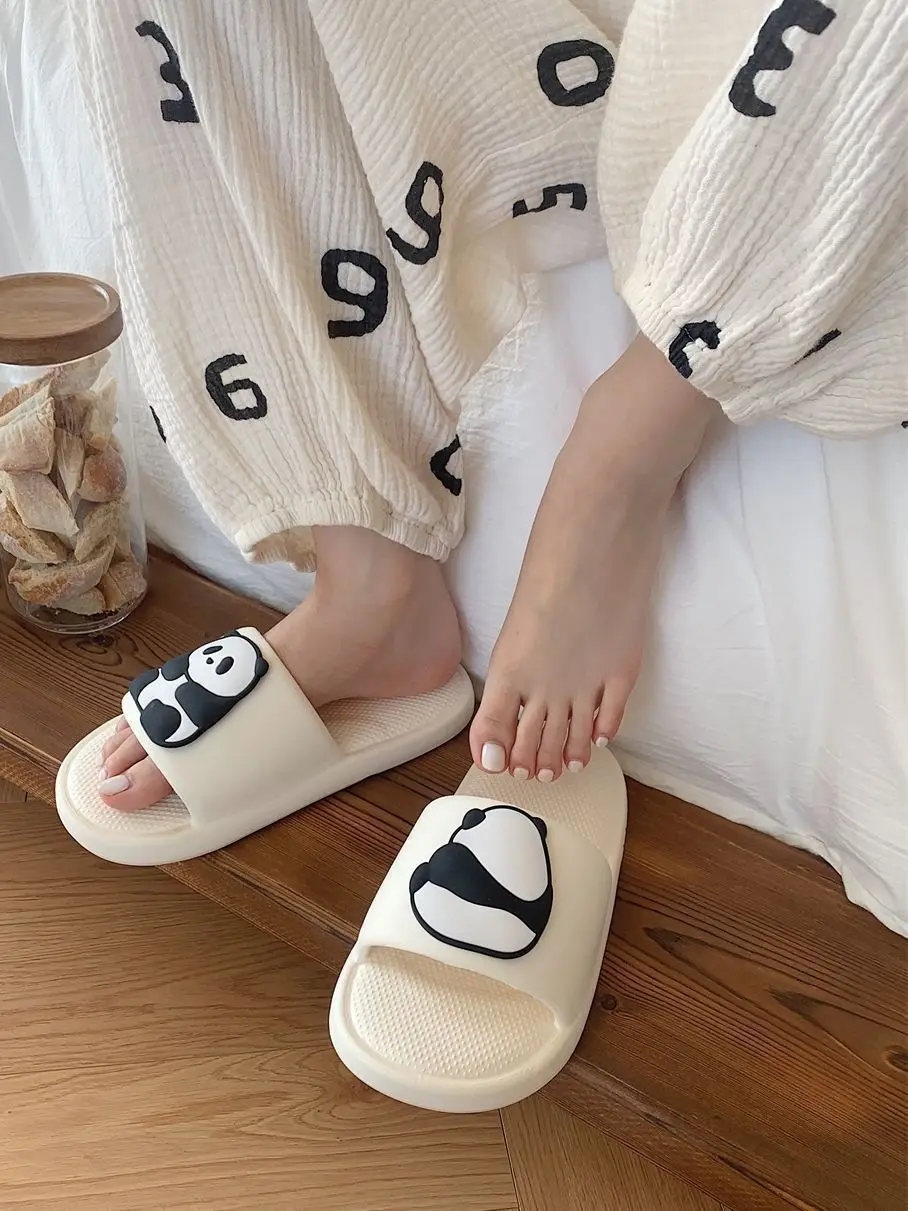 Panda Slippers Women Men shoes Women'S home slippers Thick Platform Soft Sole Cute cartoon ladies Flip flop Zapatillas Chaussons