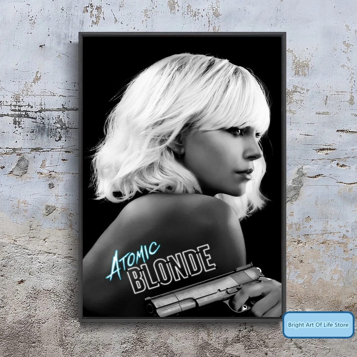 Наклейка на стену с изображением блондинки (2017) без рамки |