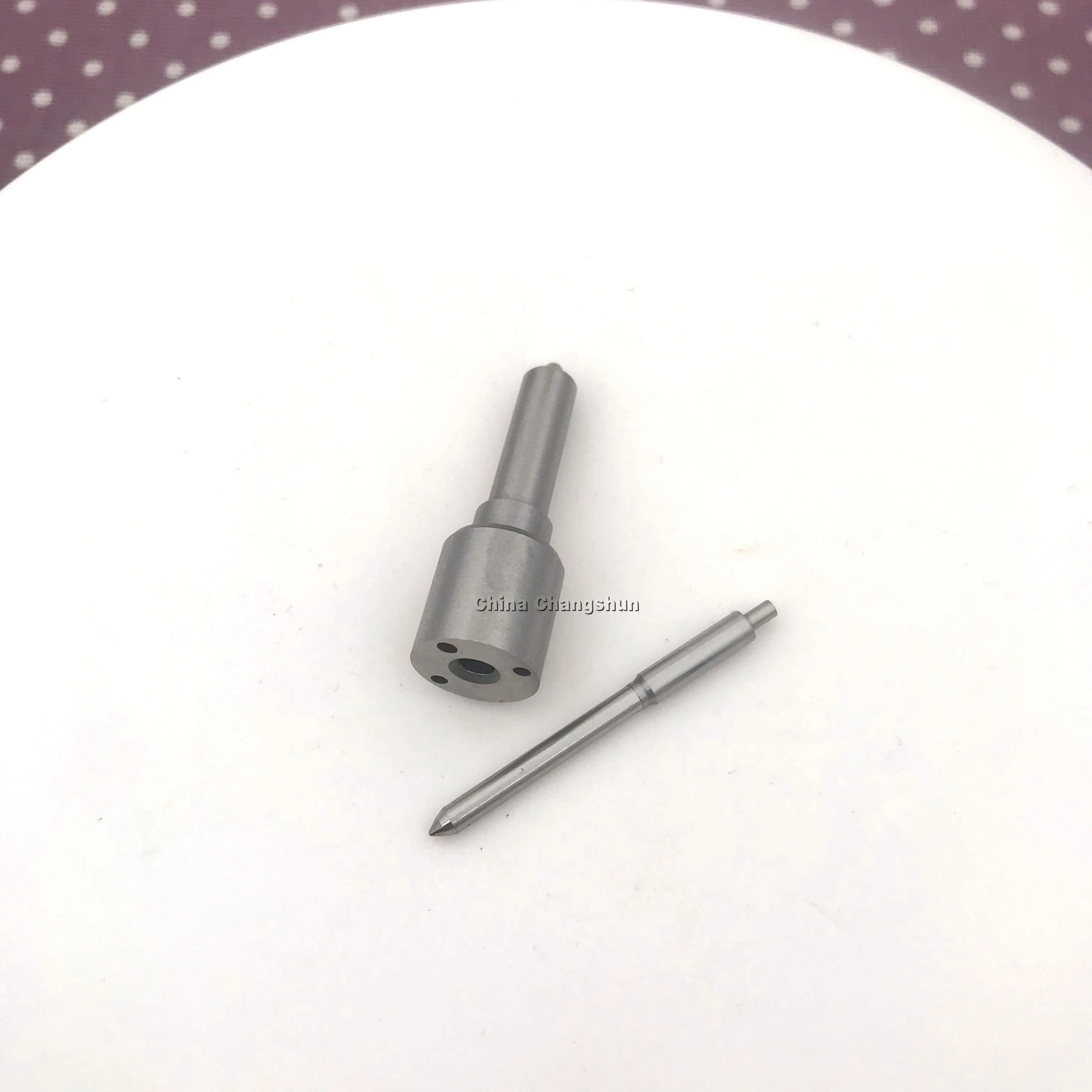 105017-0140 DLLA152PN014 OEM дизельные форсунки DLLA140PN003 RD90 двигатель