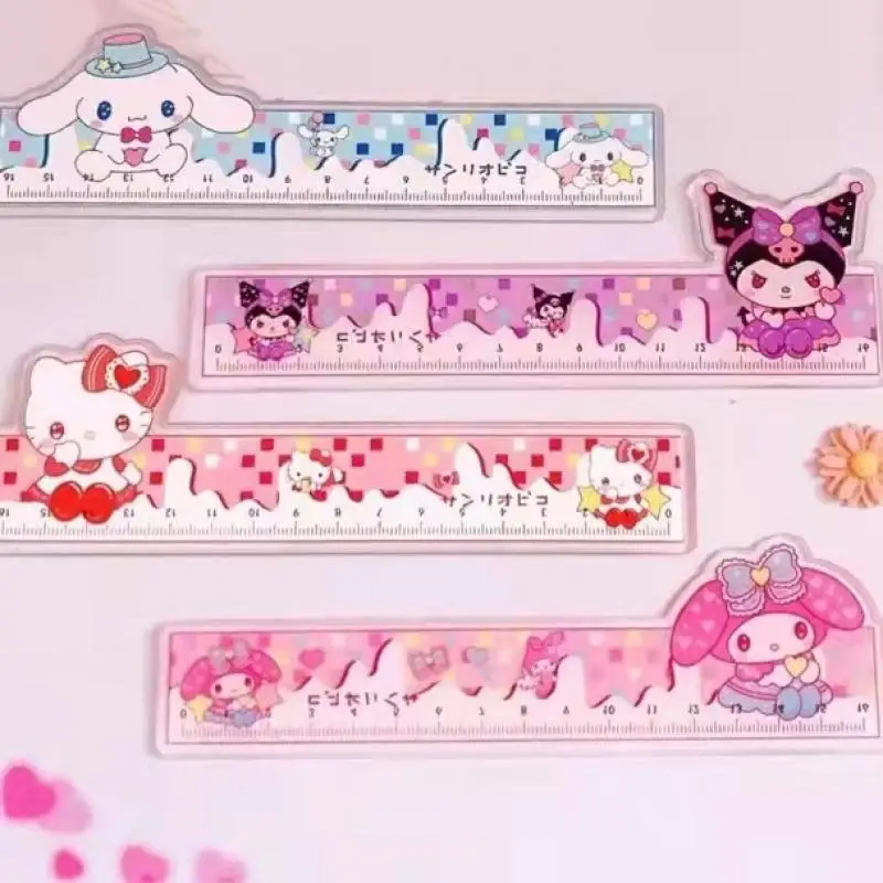 

Линейка аниме Sanrios Kt Kuromi Kawaii, прямая Линейка, мультяшная студентка, сердце для девочек, акриловые прозрачные измерительные весы для рисовани...