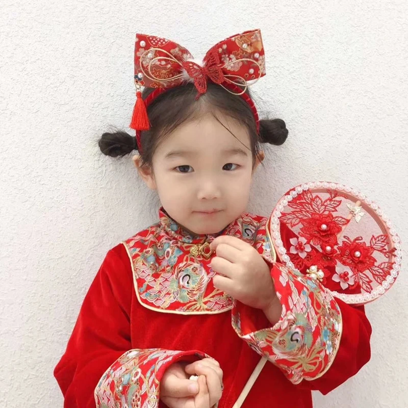 

Baby Cute Girls Cartoon Bow Knot Headband Floral Butterfly Tassel Apparel Hanfu Photography Prop Party Gift New Year Headdress