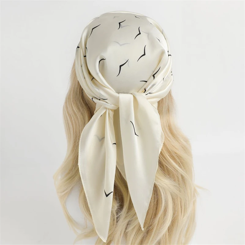 

Silk Lady Hair Bands 2022 Luxury Satin Square Scarf for Women Fashion Neckerchief Female Ribbon Headband Accessories Bandana
