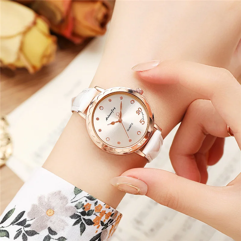 Часы наручные женские кварцевые с кожаным ремешком модные роскошные | Кварцевые