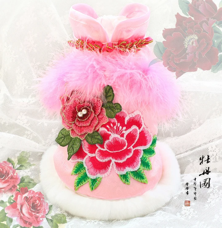 

Handmade Winter Dog Coat Pet Clothes Parka Flower Pink Peony Feather Satin Lining Polyester Sherpa Warm Cat Outwear Poodle
