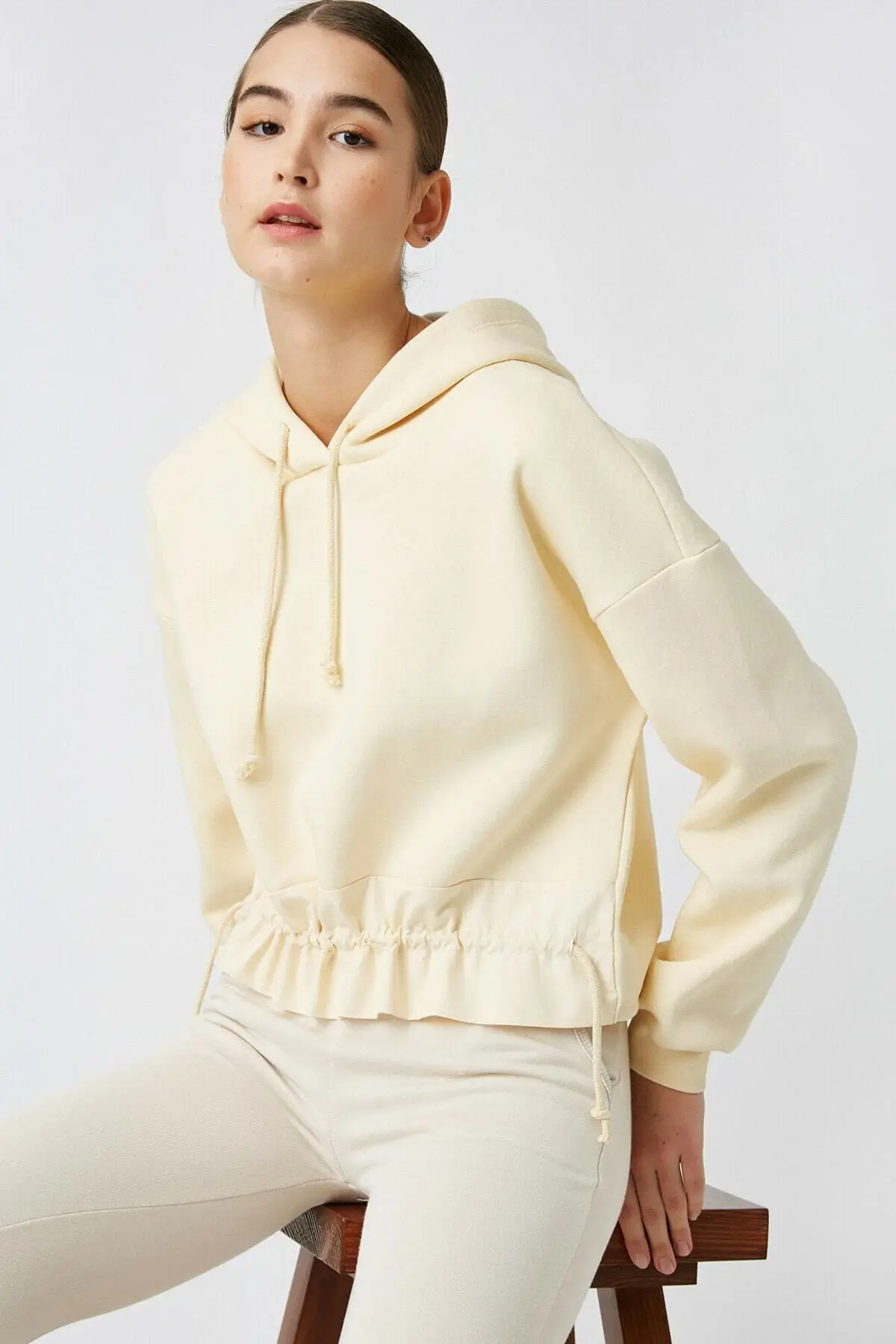 

Women's Sweatshirt Ecru Life Yasama Saygi Cotton Hooded With Baglama Detail Hoodies All Season Pullovers
