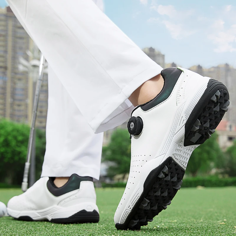 New Golf Shoes Outdoor Leisure Sports Shoes Men's and Women's Non Slip Golf Shoes Professional Golf Player Training Shoes