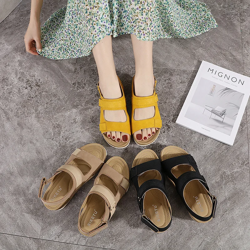 

2022 Summer Shoes Women Sandals Thick Sole Soft Comfortable Ladies Beach Sandals Plus Size 42 Yellow Black Fashion Slipsole New