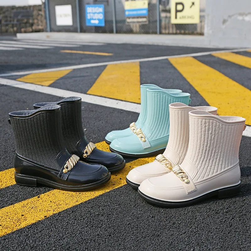 

2023 Fashion In The Rain Shoes Ladies Summer Outside Wear Rubber Shoes Car Wash Overshoes Waterproof Shoe Tide