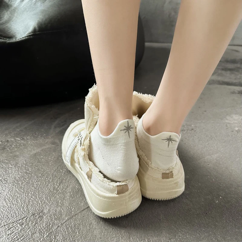 Новое поступление мягкие хлопковые носки женские милые белые черные короткие в