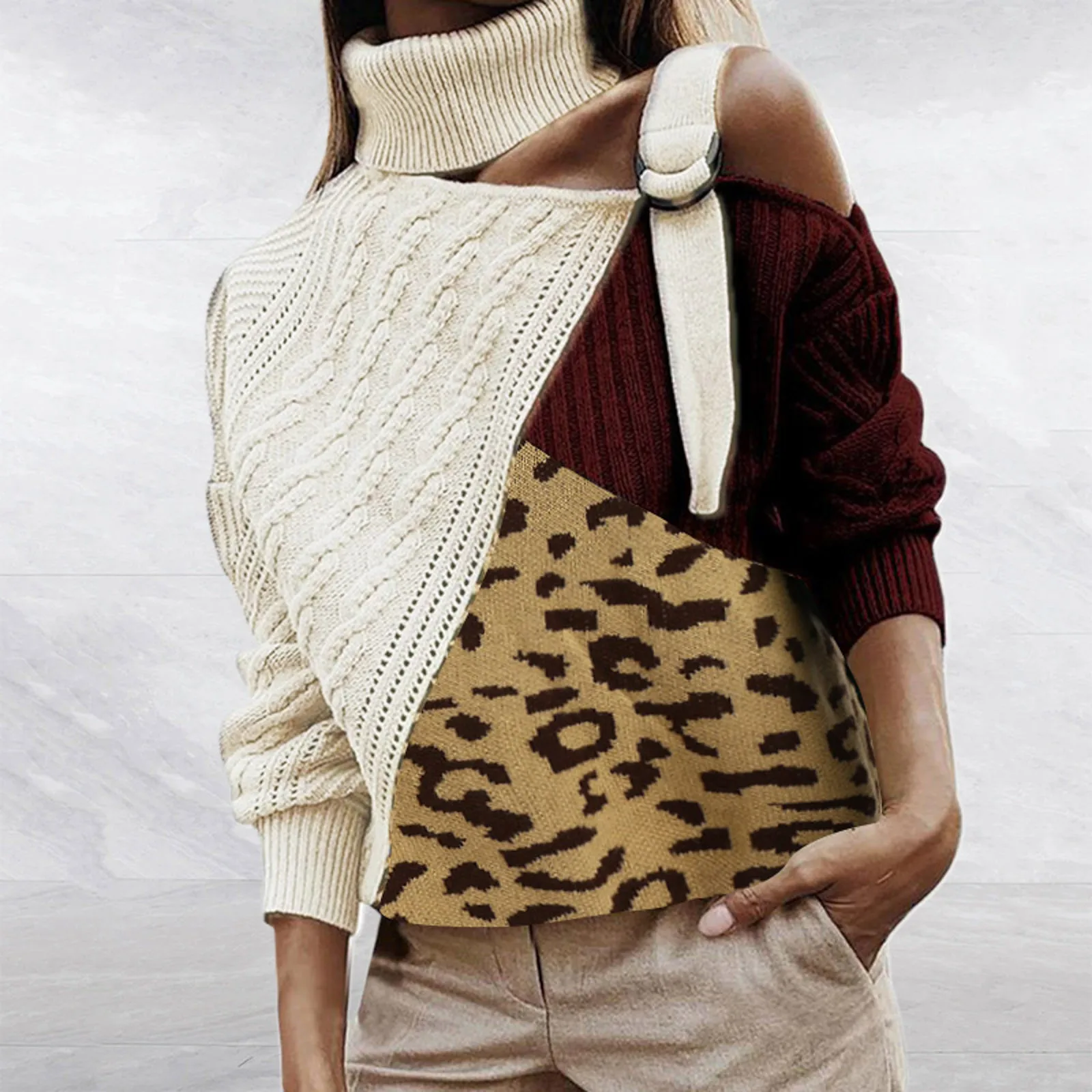 

Женский трикотажный свитер-водолазка с рукавом «летучая мышь»