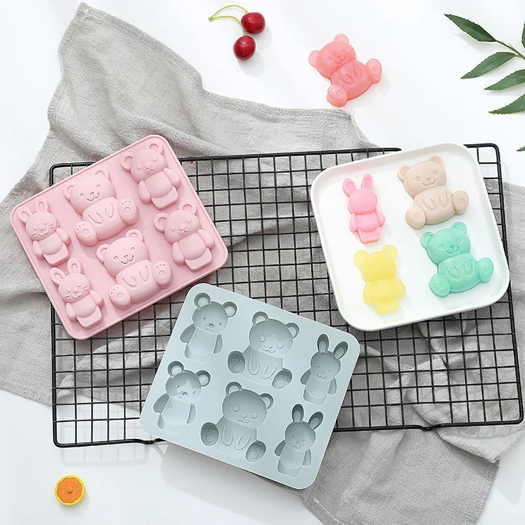 

Cartoon bear silicone cake mold children's food supplement box cute rabbit chocolate fudge 3D mold DIY cake decoration tool