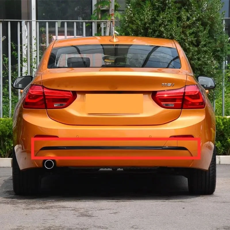 Черная декоративная полоса для заднего бампера BMW 1 серии F52 2017-2019 OEM 51127407089