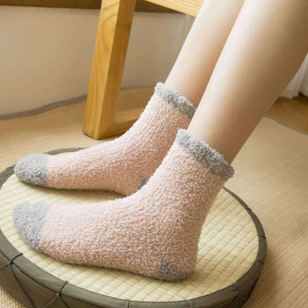 5 Pairs Warm Women Coral Fleece Socks Ladies Thickened Sleep Floor Socks Pure Color Mid-tube Casual Women Socks