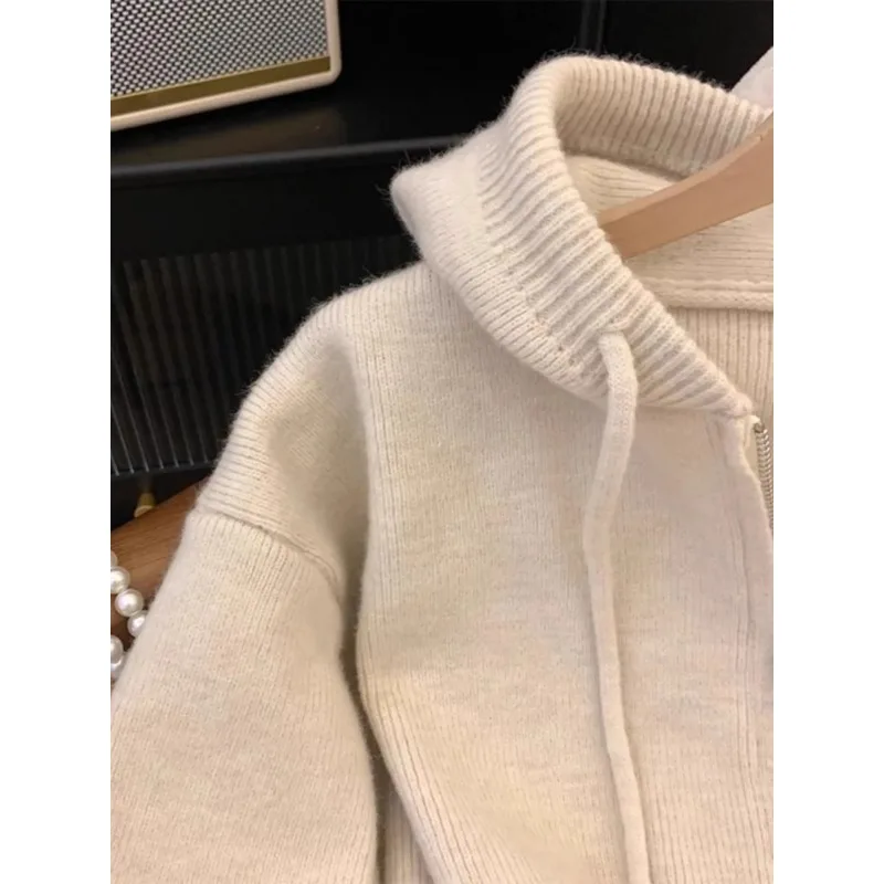 Осенне-зимний утолщенный возрастной уличный свитер в стиле вестерн женский