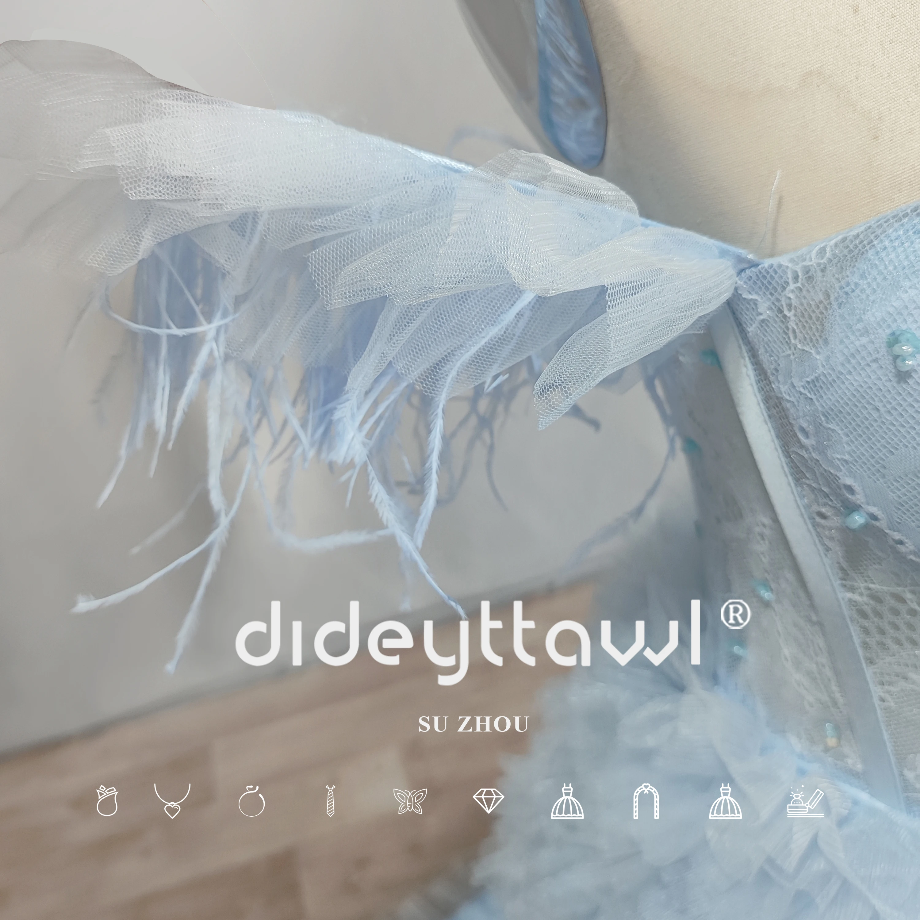 Рисунок 6 - Женское вечернее платье с открытыми плечами DIDEYTTAWL