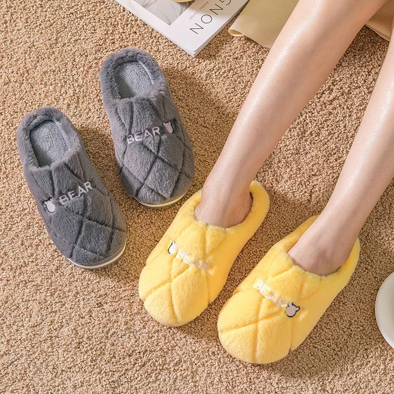 

Новинка 2022, женские модные и милые домашние Нескользящие плюшевые женские тапочки 2179