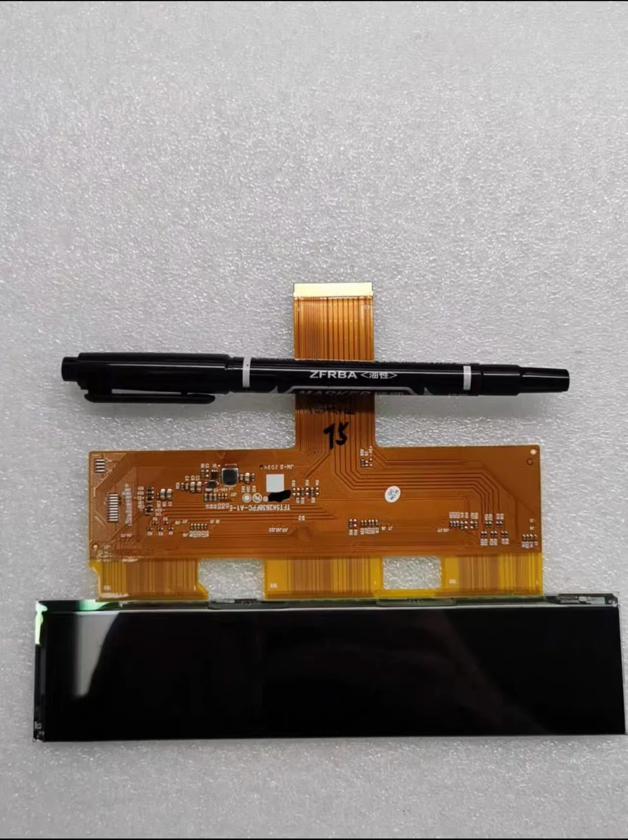 

Новый оригинальный Встроенный ЖК-дисплей для замены экрана прибора