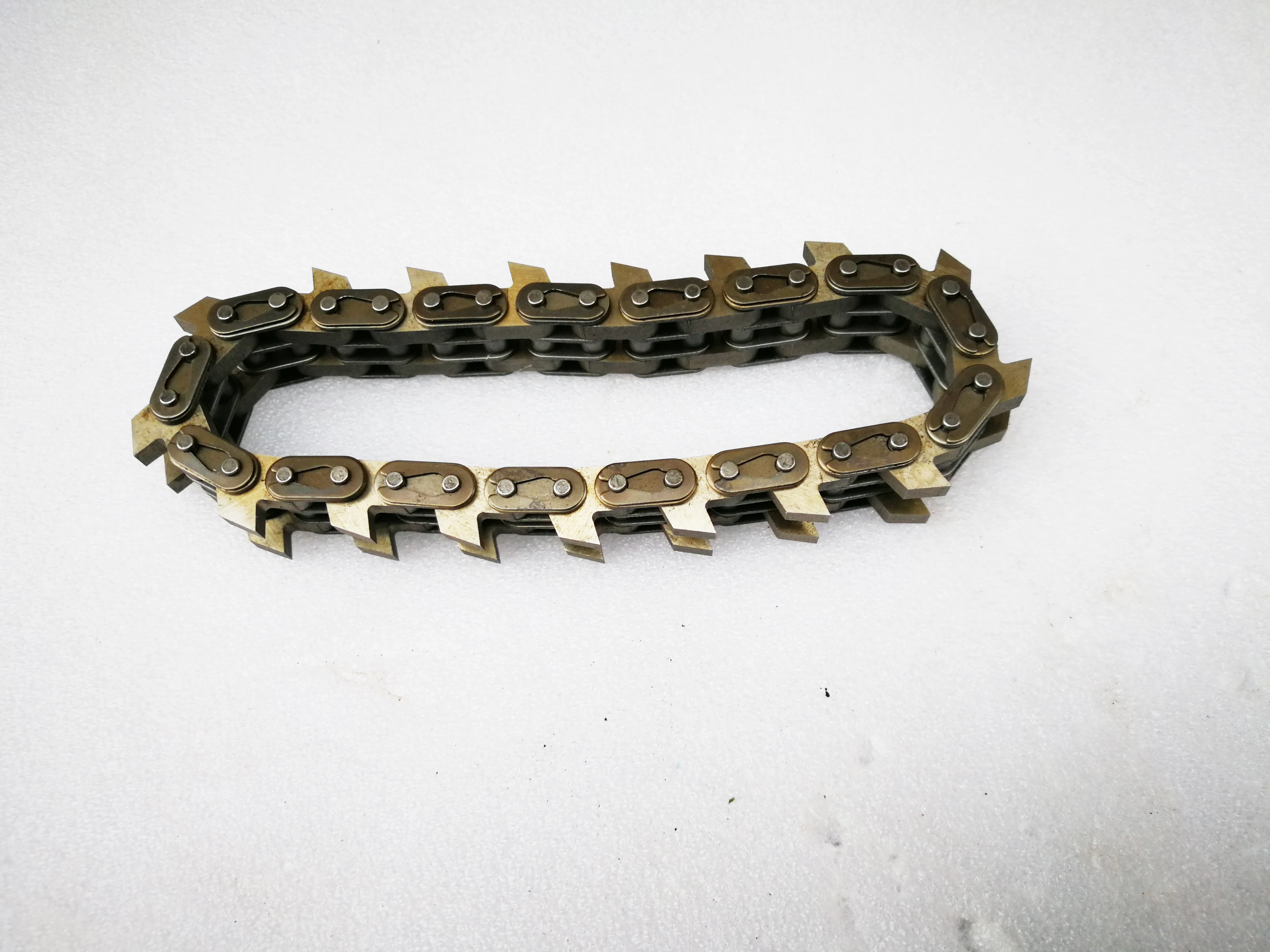 17 Row One Tip Middle Tooth Joint Cutter Saw Chain For Pneumatic Waste Stripper Carton Paper Stripping Machine Detachable Hinge enlarge