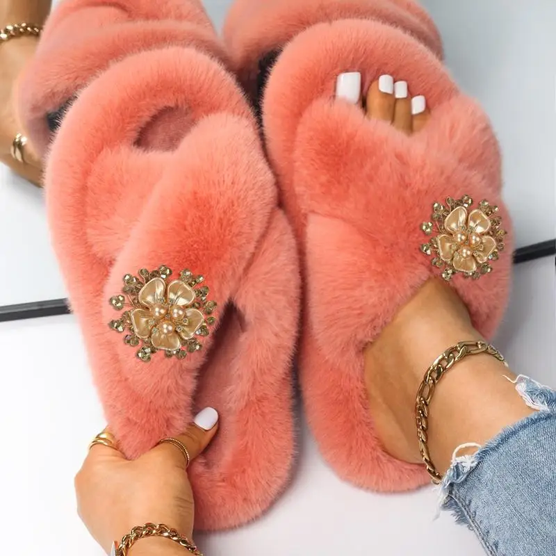 Women Winter Home Fur Slippers Indoor Warm Flower Decor Shoes Non-slip Soft Winter Faux Fur Slippers Bedroom Floor Shoes