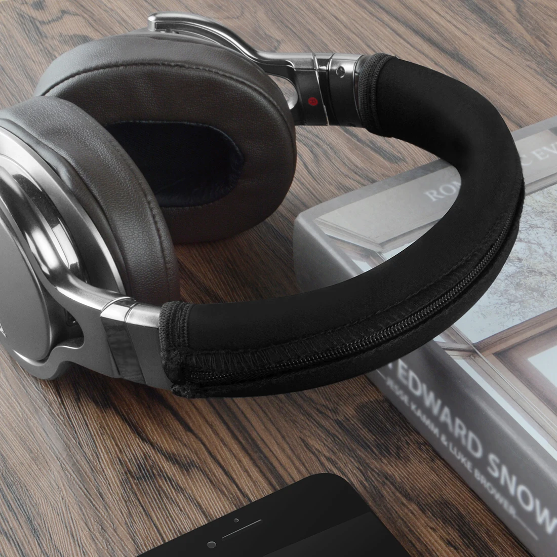 Тканевый чехол Geekria Flex совместимый с Sony MDR1A MDR-1ADAC MDR-1ABT MDR-1RNC MDR1RBT