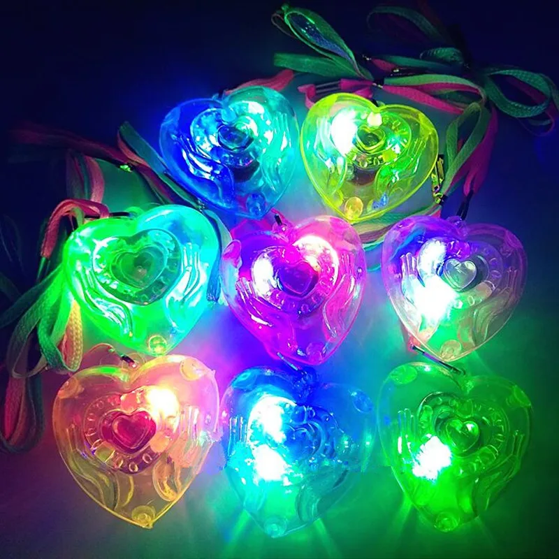 

20/30pcs Star Heart LED Light Up Necklace Pendants Kids Flashing Glow Gift Blinking Toy Party Christmas Wedding Party Decora