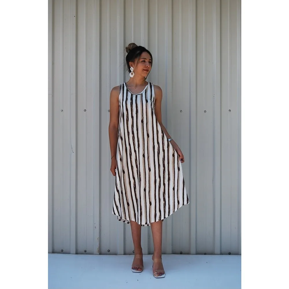 

Женское летнее платье большого размера с низким вырезом на спине Dorlie SDA09