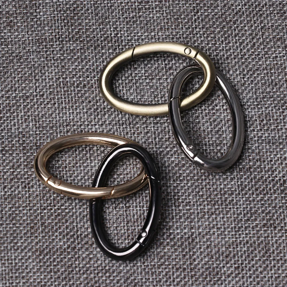 

Hot Zinc Alloy Plated Gate Spring Oval Ring Buckles Clips Carabiner Purses Handbags Oval Push Trigger Snap Hooks Carabiners