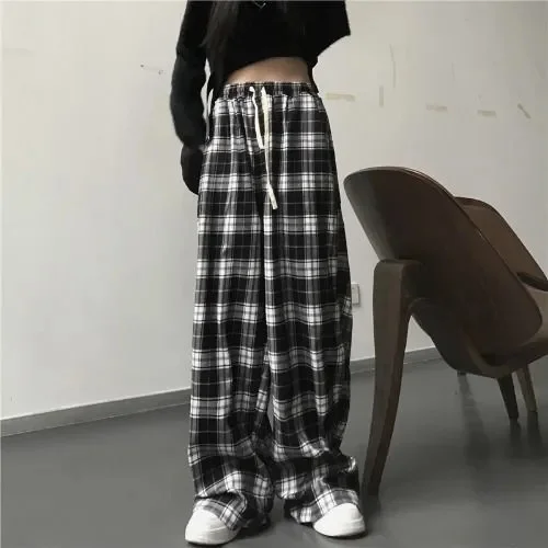 

Plaid Pants Women Casual Loose Wide Leg Trousers with Pocket Ins Retro Teens Straight Trousers Hip-Hop Unisex Streetwear