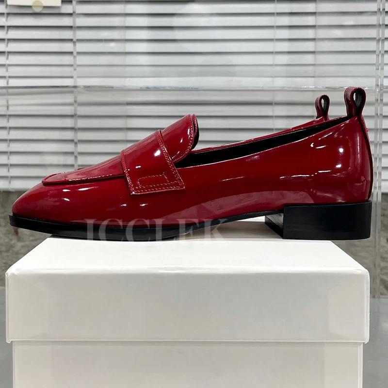 

Versatile Ladies Loafers Spring New Comfortable Foot Feel Square Head Casual Shoes Patent Leather Upper Female Leisure Shoes