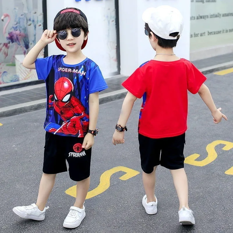 Новый летний комплект с коротким рукавом для мальчиков изображением