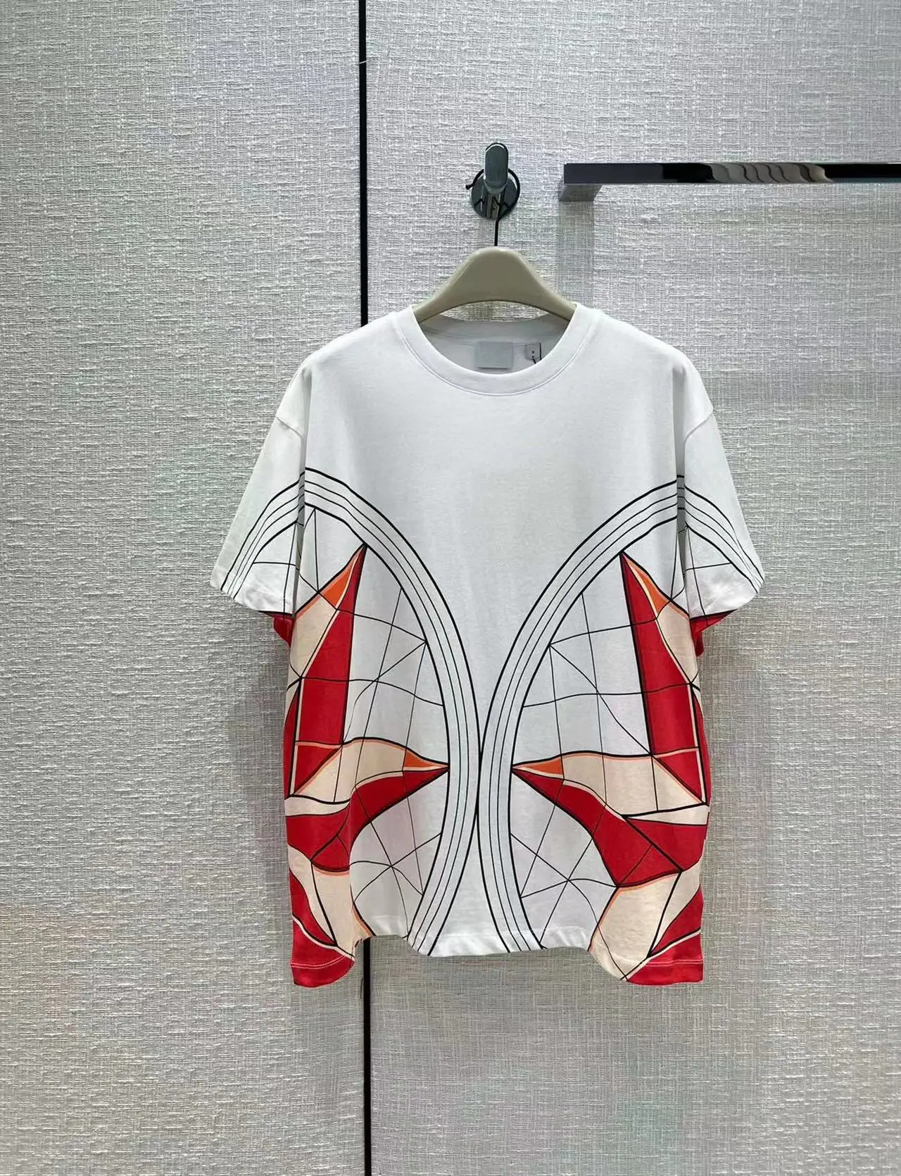 

High Quality Spring Summer Ladies 2022 Runway Women Print Short Sleeve O-Neck White / Black T-shirt Elegant Female Clothes