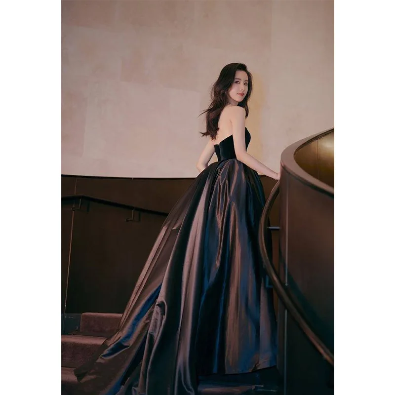 

Sexy Black Evening Dresses Sweep Train Prom Gowns Velvet top with Satin Bottom
