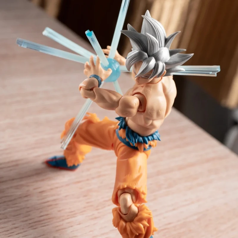 В наличии Bandai оригинальный SHF Драконий жемчуг Сон Гоку мигте без гокуи серебряные
