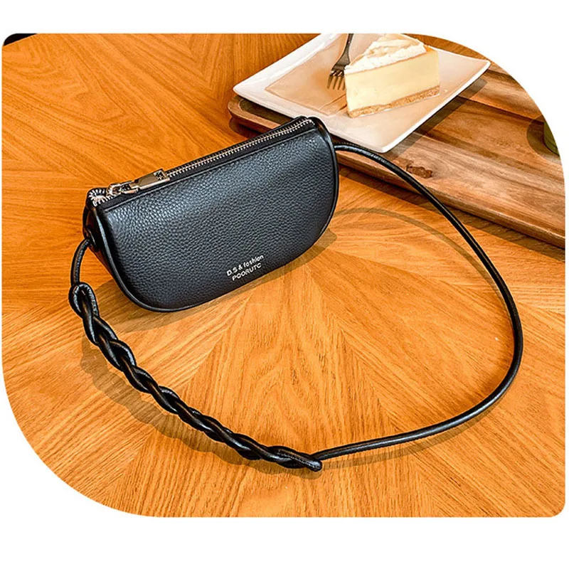 WR Summer New Genuine Leather Women's Bag Diagonal Straddle Bag Maka Head Layer Cowhide Zipper Dumpling Bag Mobile Phone Bag