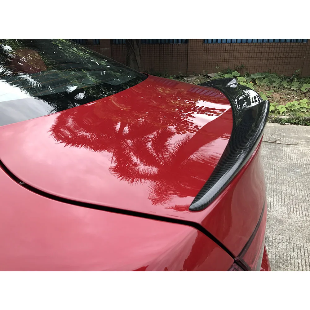 Фото Задний спойлер багажника из углеродного волокна, крылья утки для Alfa Romeo Giulia 2015-2019, накладки на бампер, наклейка, Стайлинг автомобиля №2