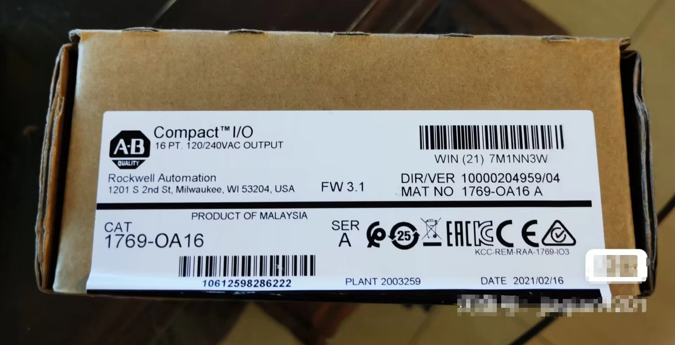 новый AB 1769-OA16 1769OA16 A в