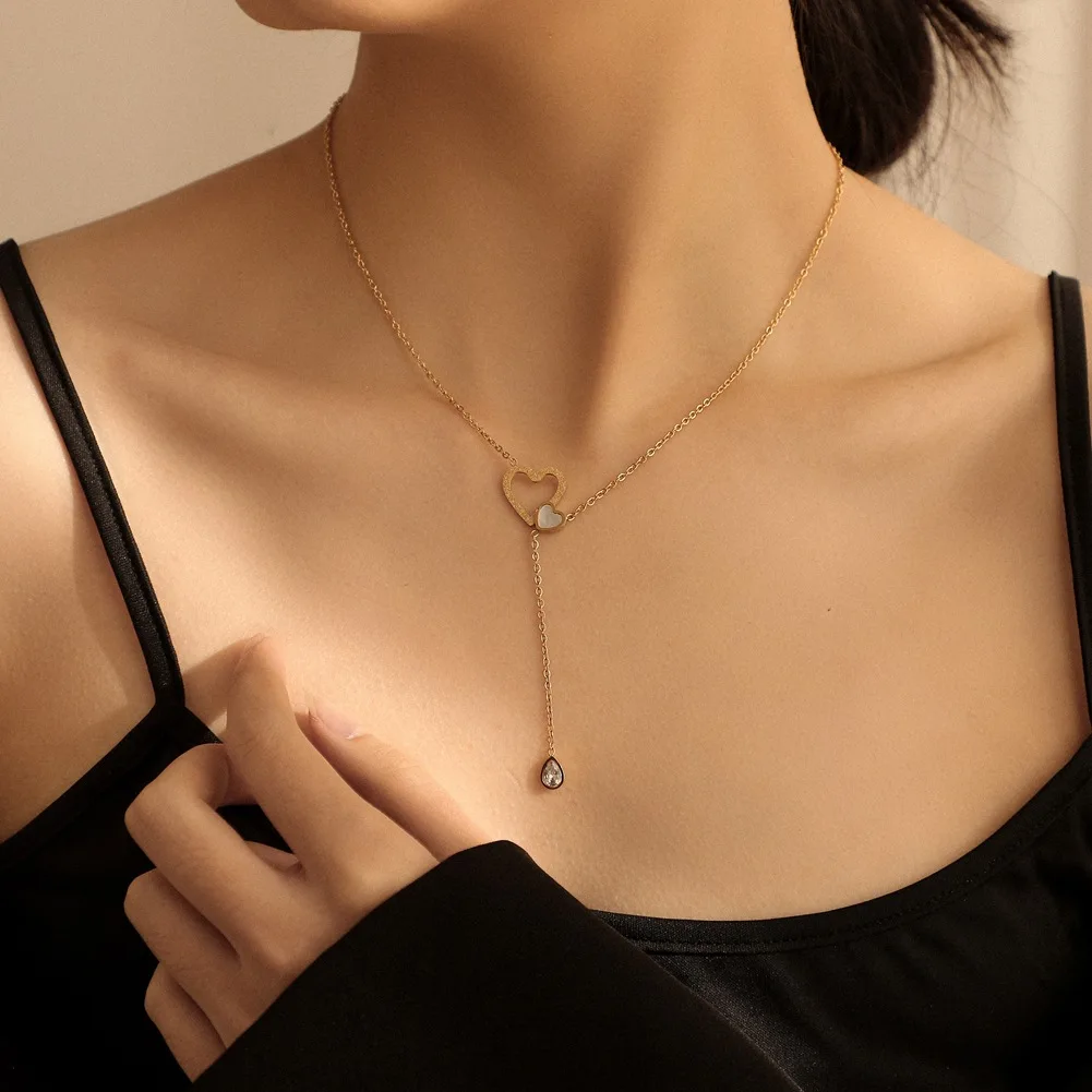 

2022 New Fashion Trend Personality Gold Stainless Steel Simple Single Layer Love Shell Adjustable Necklace Women's Jewelry Gift