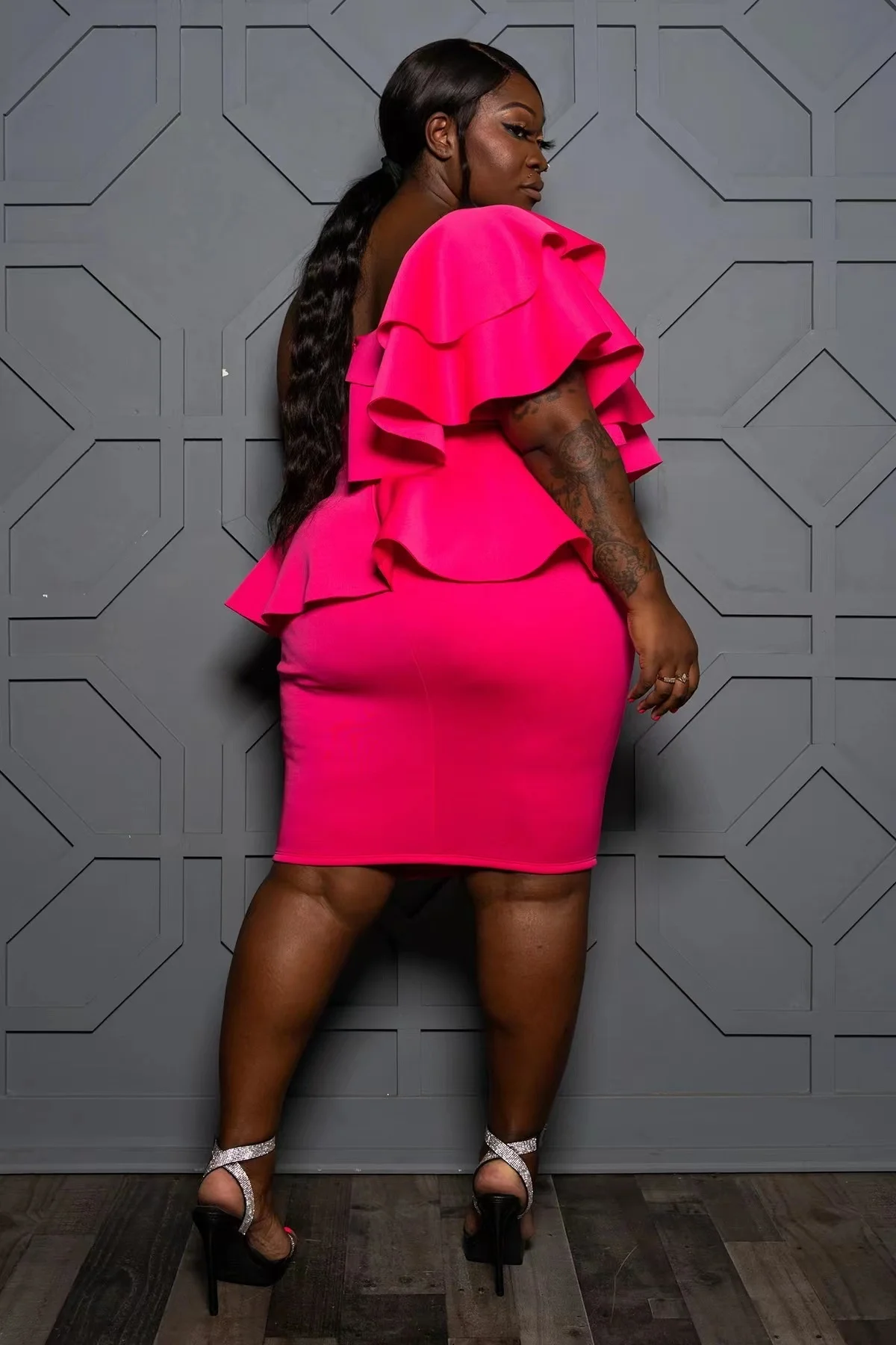 Plus Size Fashionable New Women's Pure Color Ruffle Lace Temperament Dress With Suspenders, Buttocks, Slim, Medium Length Dress