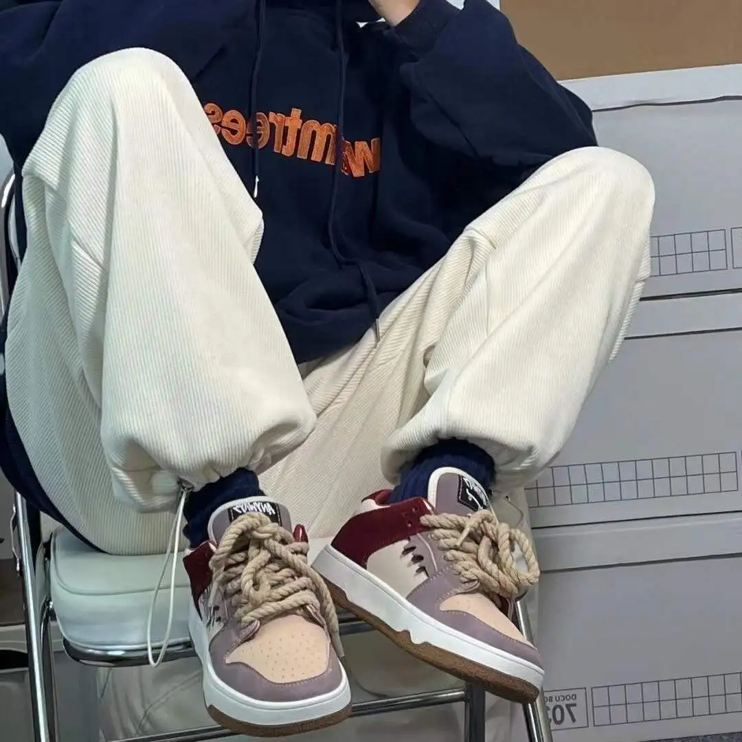 Кроссовки женские на толстой подошве Вулканизированная подошва шнуровке