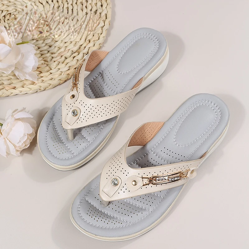 Retro Ladies Wedge Slippers Summer New Ladies Sandals Thick Sole Lightweight Comfortable Beach Shoes Travel Vacation Sandals