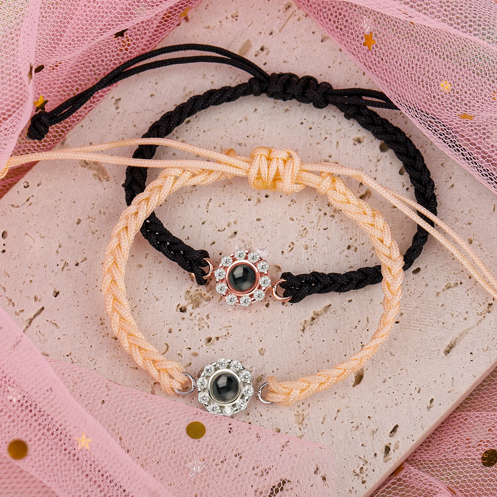 Рисунок 5 - Браслет с индивидуальными изображениями