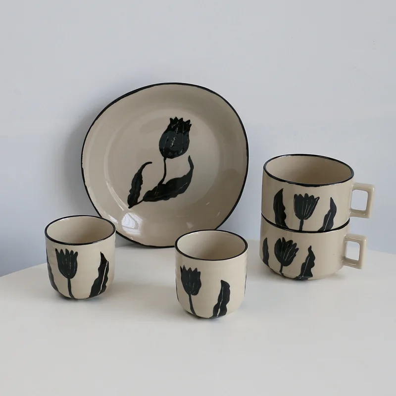 

Светильник лая Роскошная средневековая ручная роспись, тарелка-тюльпан, керамическая обеденная тарелка, ретро-завтрак, торты стандартной д...