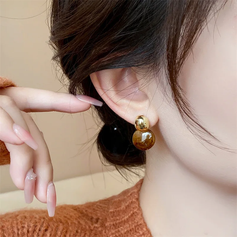 Фото Круглые серьги из смолы кофейного цвета, имитация камня тигрового глаза, винтажные роскошные модные серьги для осенних и зимних украшений для женщин №2