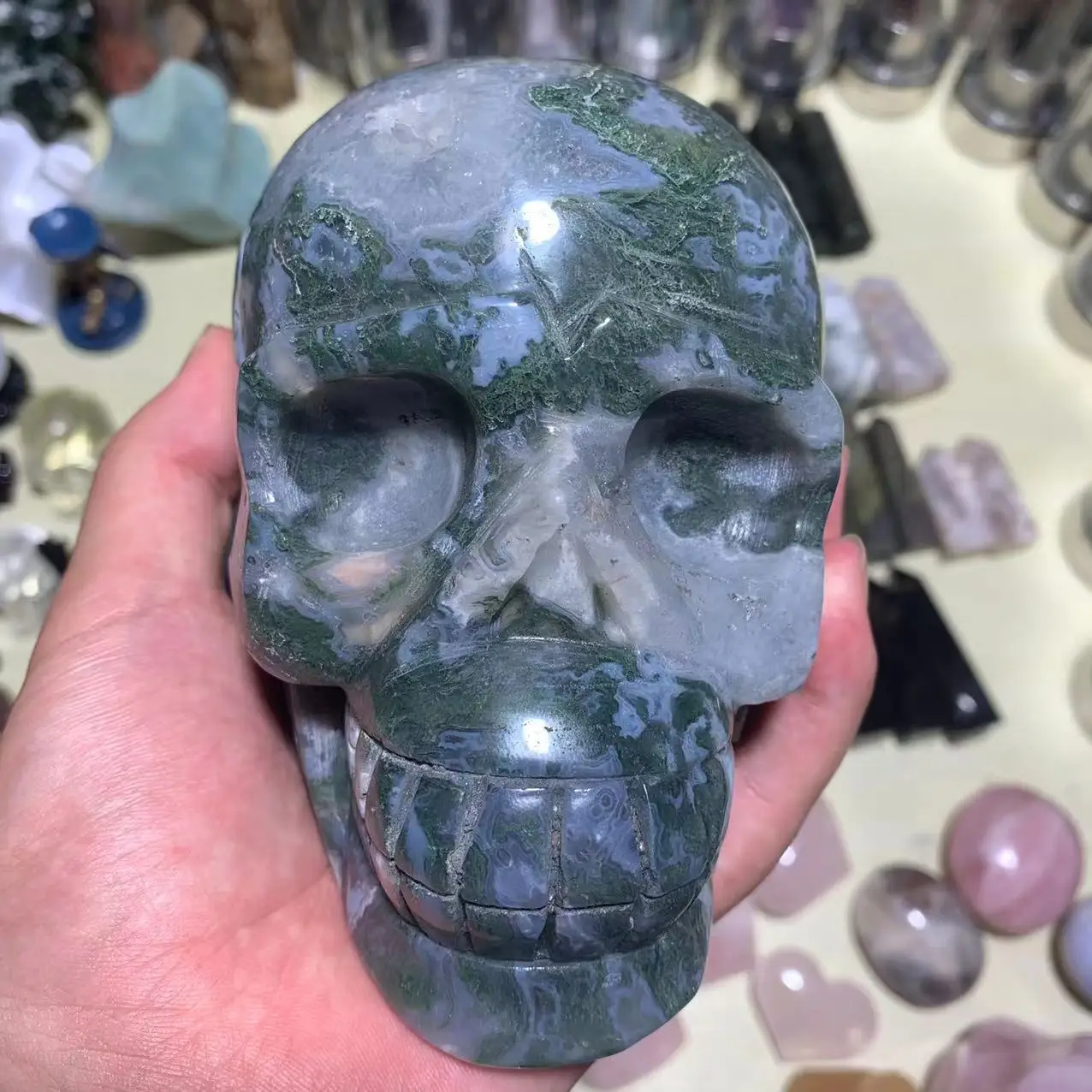 

Beautiful Moss Agate Skull Crystal Skull Quartz Crystal Sculpture Natural Reiki Skull Gem Stone Family Collection Sculpture Deco