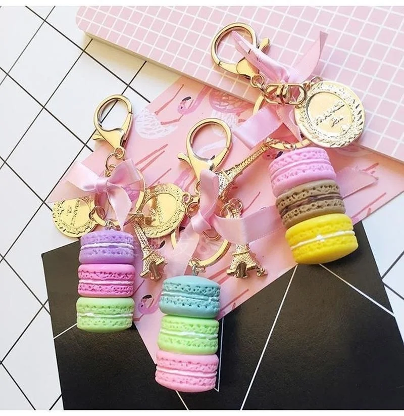 

Resin Macaron Keychain Cute Bag Ornament Gold Metal Car (Random Color)