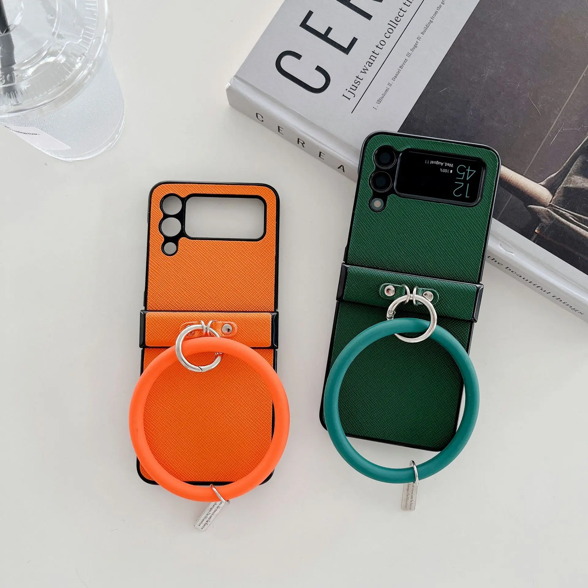 

For Samsung ZFlip3 、ZFlip4 folding screen mobile phone case with bracelet all-inclusive Compatible with Galaxy ZFlip4 5G