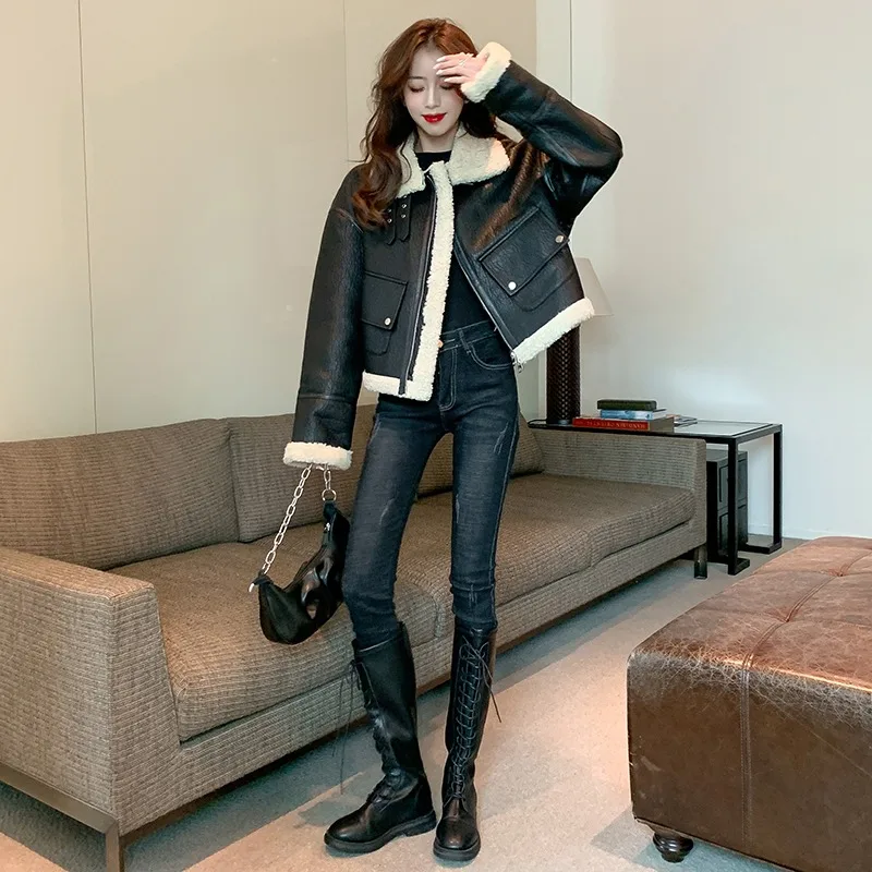 Women High Quality Black Motorcycle Jacket Thermal Padded Warm Parkas Short Design Lamb Fur Flight Coat black korean brown