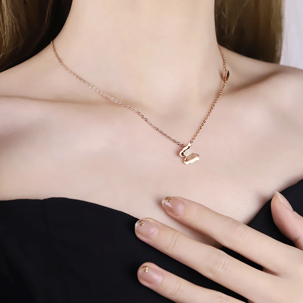 

Fashion Butterfly Necklace Stainless steel Necklaces for Women Gold Aesthetic Charms Choker Women Jewelry To Mujer Goth Chains