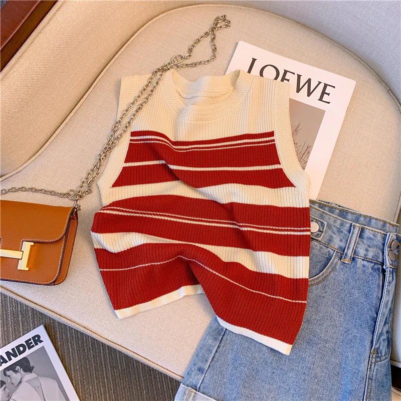 

Женская Трикотажная майка в полоску, с круглым вырезом