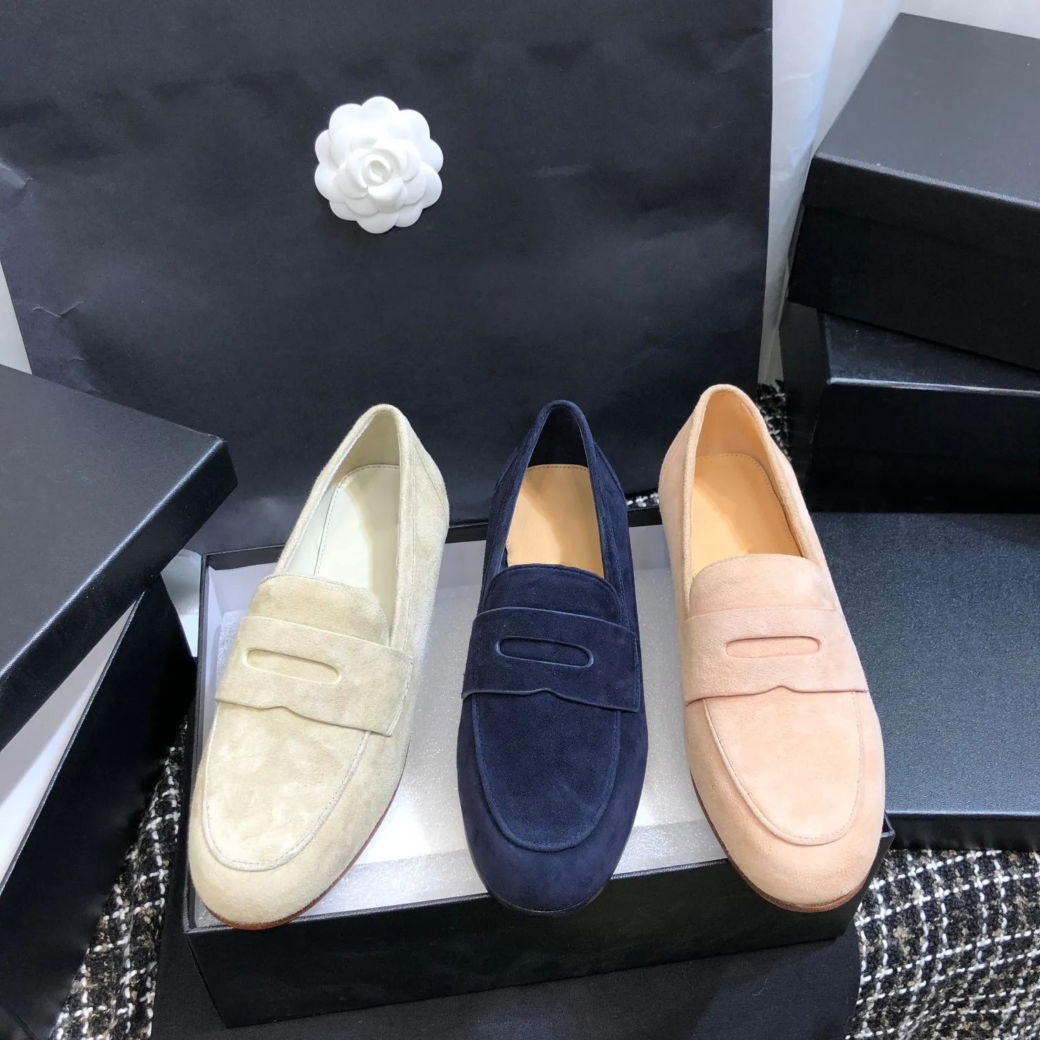 

Туфли женские демисезонные из натуральной замши, лоферы, без застежки, круглый носок, повседневная обувь на плоской подошве, Size35-41